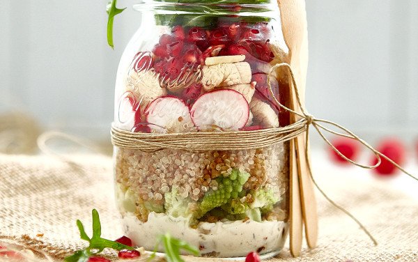 Quinoa, Chicken and Pomegranate Salad