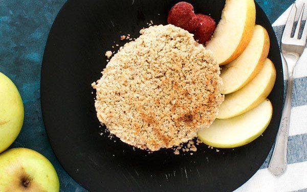 Apple and Strawberry Crumble