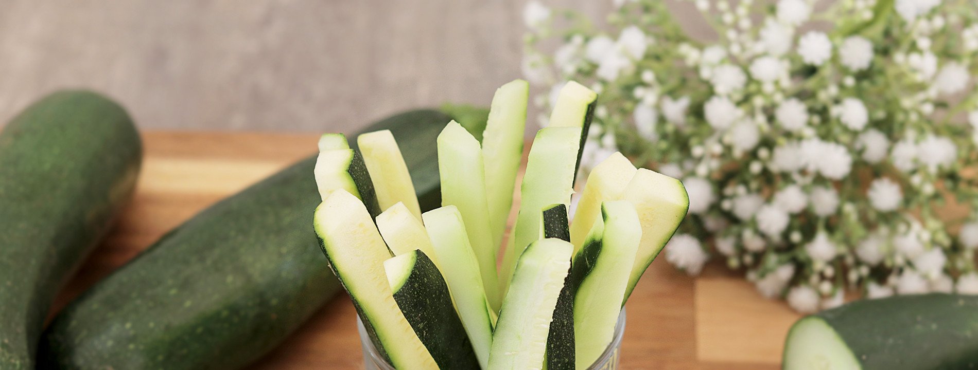 Mix Cucumber and Zucchini Sticks