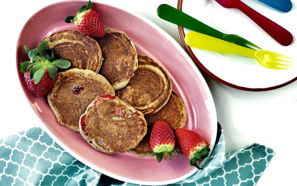 Mini Oat and Strawberry Pancakes