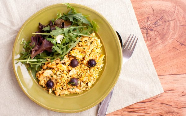 Frango à Brás com Mix de Salada